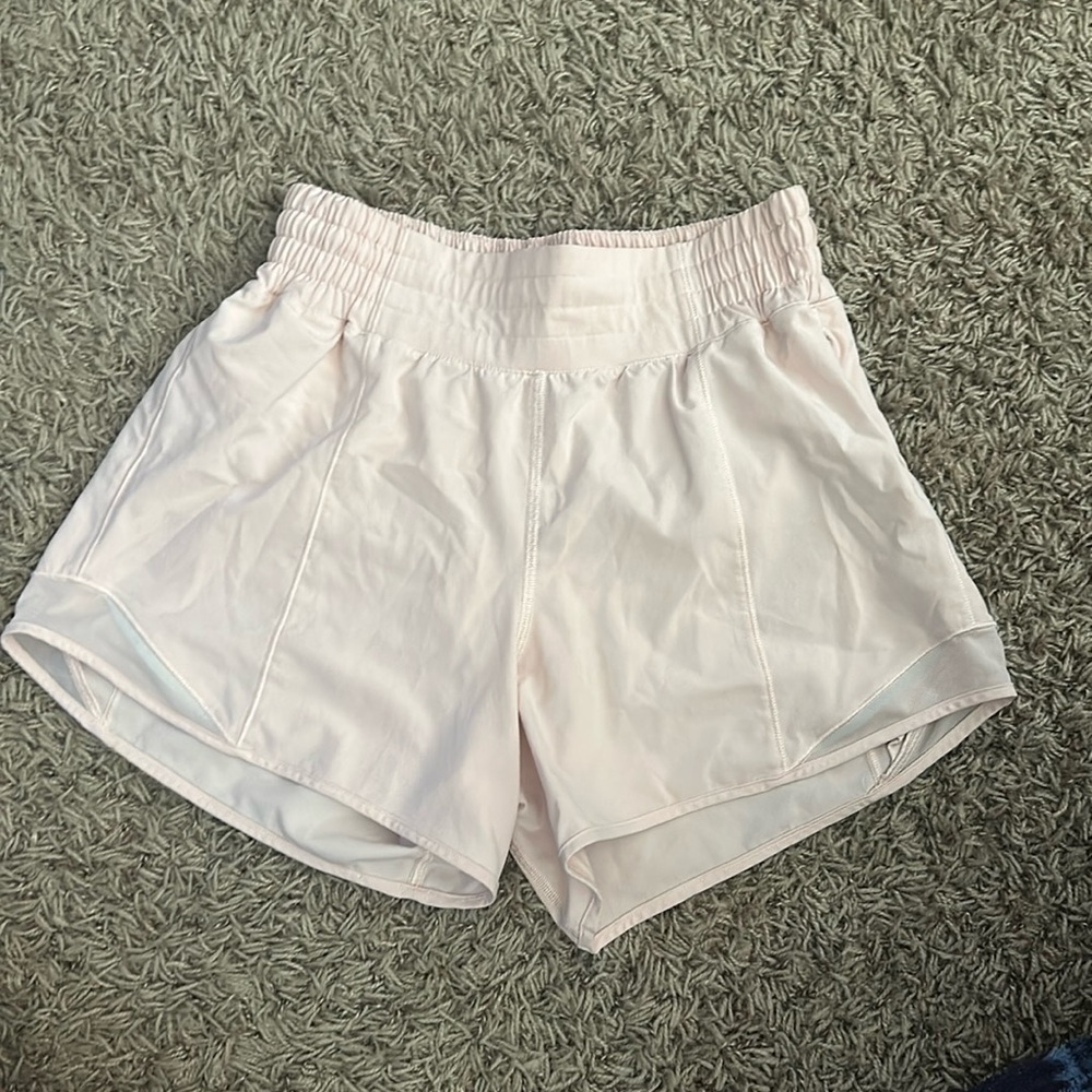 Lululemon High Rise Hotty Hot Shorts